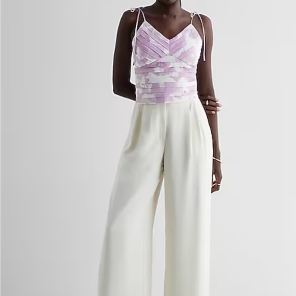 Floral Pleated Linen-Blend Tie Strap Cami - Picture 2 of 6